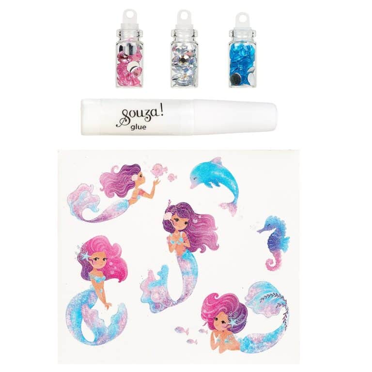 Souza Glitter Tattoos Mermaid in kleurrijke zeemeermin verpakking met 12 tattoo stickers, 3 potjes steentjes en lijm.